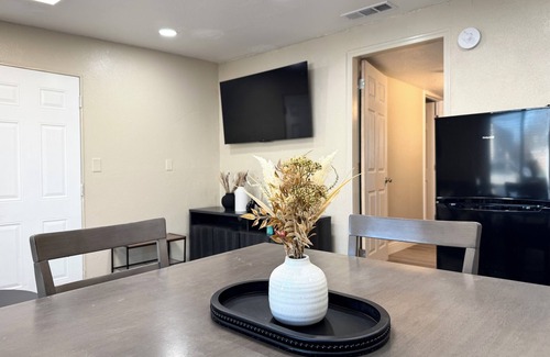 Hanford Apartamento | Modern Unit with King Bed in Hanford
