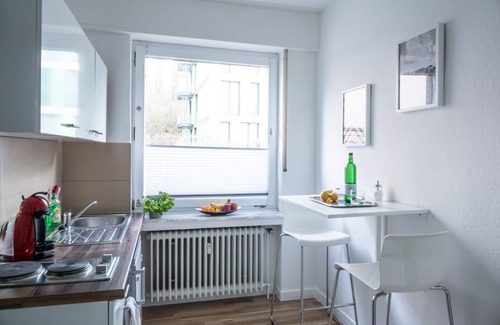 Grifflenberg Apartamento | Modern university/business apartment near HBF & Stadthalle