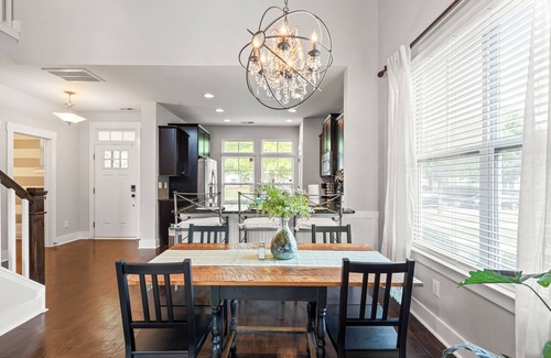 Charlotte Casa | Modern Upscale Farmhouse- in Uptown CLT!