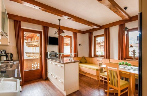Hainzenberg Apartamento | Moderno apartamento vacacional con vistas