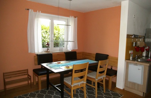 Muhr am See Apartamento | Modern vacation home with bicycle storage room and free WiFi