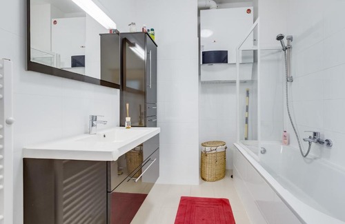 Neubau Apartamento | Modern Vienna