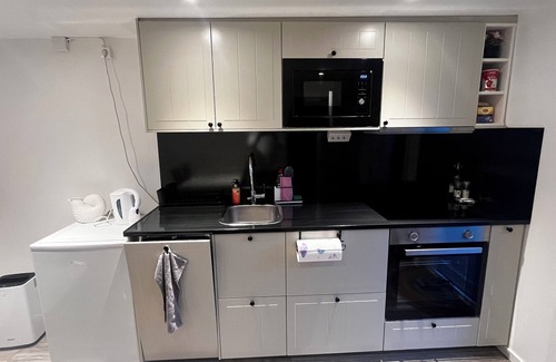 Sollentuna Casa | Modern Villa apartment - perfect for families or traveling professionals