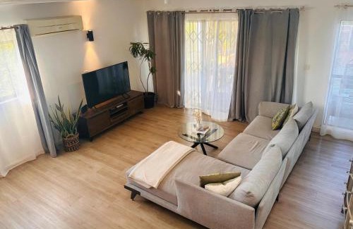 Grand-Baie Villa | Modern Villa in Grand Bay - Short Walk to Beach