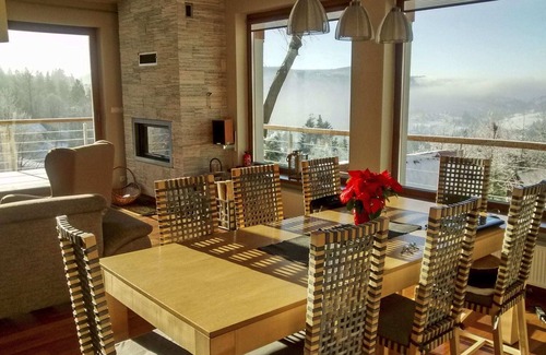 Zwardon Villa | Villa moderna en Zwardon con sauna