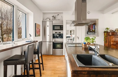 Fana Casa | Modern Villa located centrally on Hopsneset in Bergen