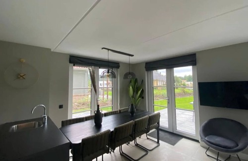 Lochem Villa | Villa moderna ubicada en Achterhoek