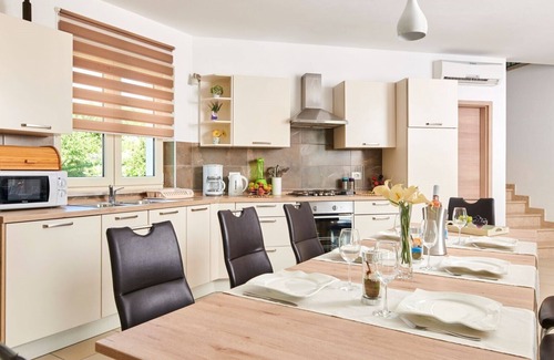 Vizinada Villa | Villa Melli / Villa Melli in Vižinada, western Istria
