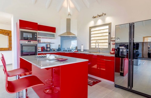 Morne Criquet Villa | Villa moderna suite Acajous ofrece espléndidas vistas!