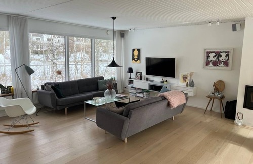Saltsjo-Duvnas Villa | Modern villa with spa bath near Stockholm city, swimming and nature