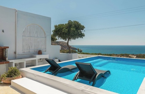 Milos Villa | Casa moderna con una impresionante vista al mar.