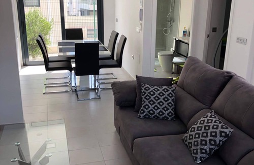 Orihuela Costa Villa | Villa moderna con piscina privada.