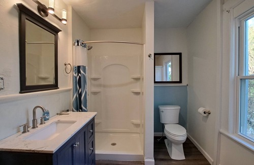 Scranton Casa | Modern w historic charm 5-bedroom Remodeled Home in Scranton