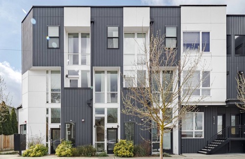 High Point Condominio | Modern West Seattle Studio Near Parks & Beaches