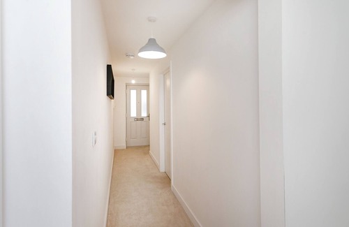 Worksop Apartamento | *Modern*Wifi*Smart*Parking*