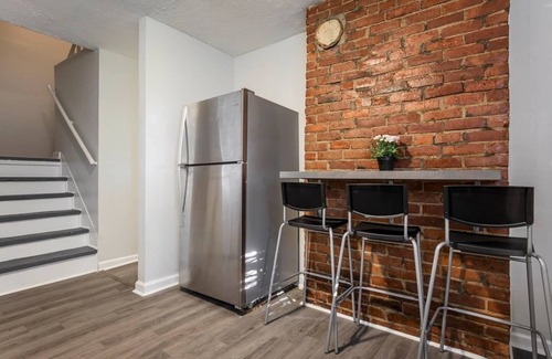 Smoketown Jackson Casa | Modern yet historic 3BR House by CozySuites
