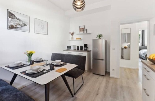Suedviertel Apartamento | Modern & Zentral I 5 Pers. I PS4 I Netflix I Wlan