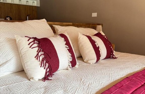 Tilcara Apartamento | Moderna Cabaña en Purmamarca