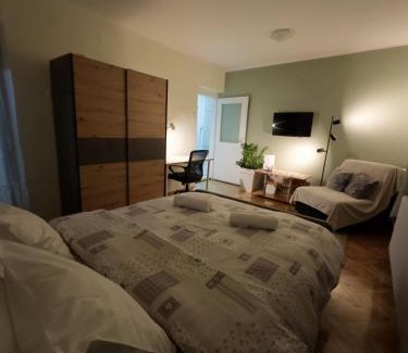 Sremska Mitrovica Apartamento | ModernA Hall One Bedroom