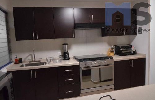 Desarrollo San Pablo Apartamento | Moderna Suite Alberca Ubicadísima Av Bernardo Quintana 9A