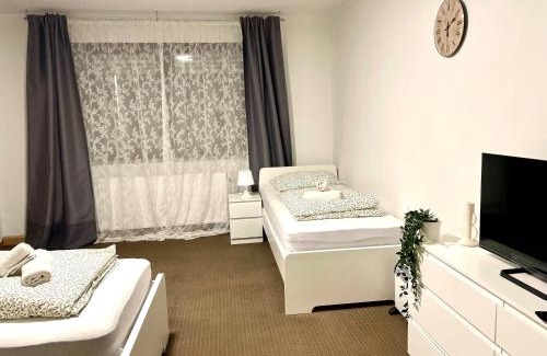 Geilenkirchen Apartamento | Moderne 2 Zimmerwohnung, Nähe Aachen- Niederlande- Belgien