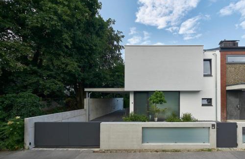 Gersthofen Casa | Moderne DHH mit zwei Apartments