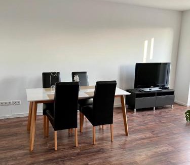 Uffeln Apartamento | Moderne Doppelhaushälfte mit Ausblick auf Vlotho