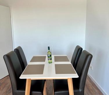 Uffeln Apartamento | Moderne Doppelhaushälfte mit Ausblick auf Vlotho