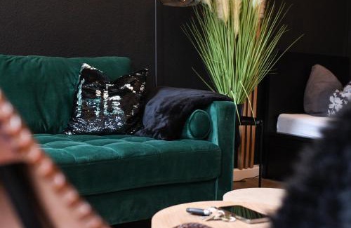 Altchemnitz Apartamento | Moderne Ferienwohnung in direkter Nähe zur Uni, Netflix Gratis, WLAN, Waschmaschine, Geschirrspüler, Zentrum,