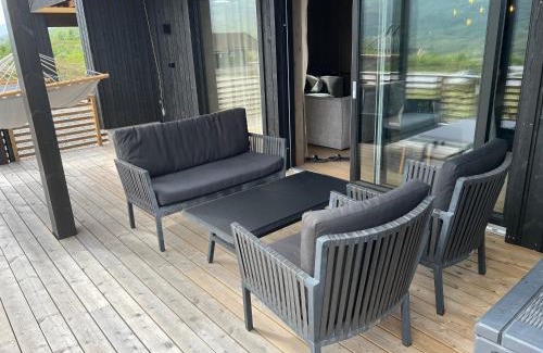 Sykkylven Apartamento | Moderne hytte på Fjellsætra, Ski in/Out, Familievennlig