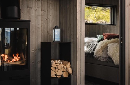 Vikberget Casa | Moderne hytte, tett på naturen