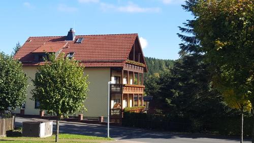Finsterbergen Apartamento | Moderne Komfortwohnung im Kurort am Rennsteig
