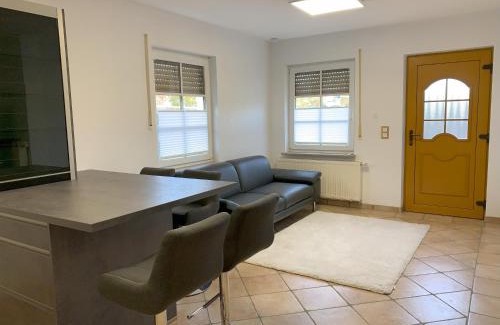 Wolfhagen Casa | Moderne Monteurwohnung mit Terrasse "Am Teichberg"