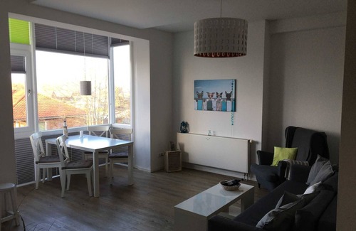 Schoenhagen Apartamento | Moderne Strandnahe Ferienwohnung Tümmler