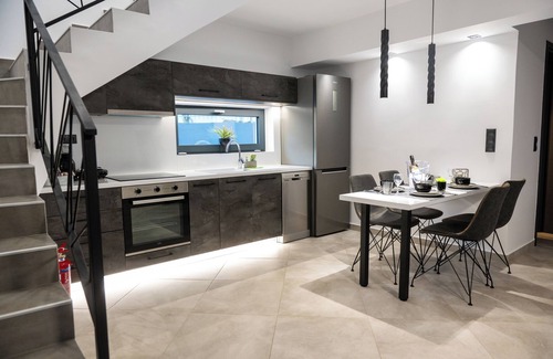 Kymi-Aliveri Casa | Moderne Villa mit Meerblick Große Terrasse Großer Balkon Neubau 500m vom Strand