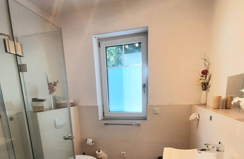 Elsenfeld Apartamento | Moderne WHG in Churfranken: Fahrrad-wandertouren & Geschäftlich/monteuer😊