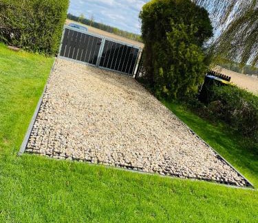 Rheinsberg Casa | Moderner Einraumbungalow auf eigenem Grundstück