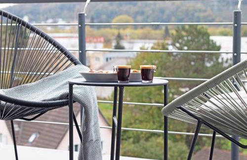 Loerrach Apartamento | Modernes 80 qm Apartment mit Balkon und Innenstadtnah