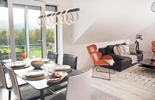Loerrach Apartamento | Modernes 80 qm Apartment mit Balkon und Innenstadtnah