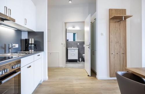 Wismar Apartamento | Modernes Apartment in Toplage mit Balkon und Schönem Blick auf den Alten Hafen