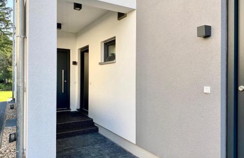 Lichterfelde Apartamento | modernes Apartment, Terrasse und Garten am Lilienthalpark im Südwesten Berlins