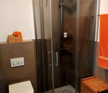 Wuppertal Apartamento | Modernes Appartement am Eskesberg