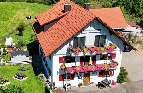 Gestratz Apartamento | Modernes Appartement in Ruhiger Alleinlage