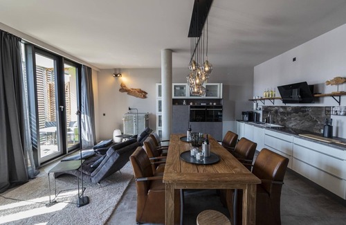 Travemuende Apartamento | Modernes, Großzügiges Apartment mit Hafenblick, Opening 2021