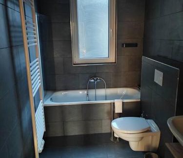 Altenhagen Apartamento | Modernes Juwel in Hagen City