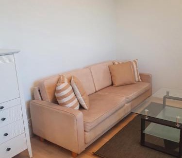 Pori Apartamento | Moderni, viihtyisä pikkukaksio saunalla