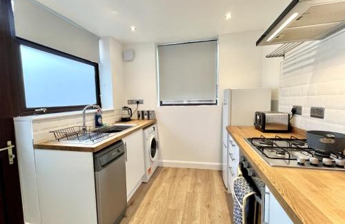 Bamber Bridge Casa | Modernised 3-bed home in Bamber Bridge, Preston