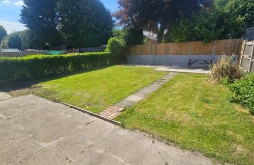 Wrexham Casa | Modernised 3 Bed House