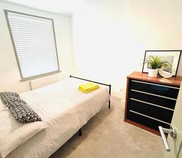 Hastings Apartamento | Modernised cottage Sleeps Six