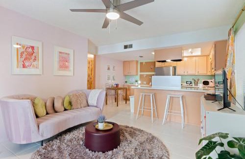 Marble Casa | Modernized 1br Condo W Shared Pool & Spa